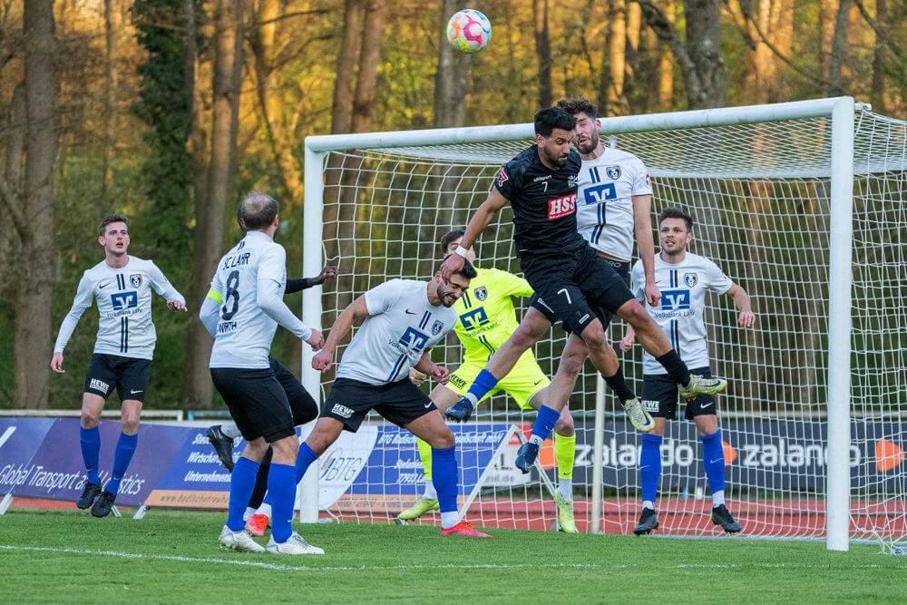 Der 1. FC Mühlhausen empfängt den SC Lahr zum 1. Aufstiegsspiel zur Oberliga BW