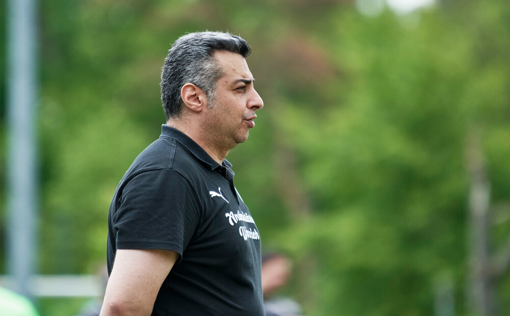 Trainer Georgios Petridis steht mit dem SV Enosis Mannheim auf Platz 1 in der A-Klasse Staffel I.  Bild: Berno Nix