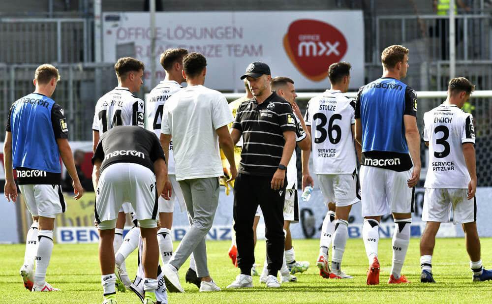 Die 1:2 Niederlage gegen den SSV Ulm sorgte für Enttäuschung bei den Hardtwäldern.  AS Sportfoto