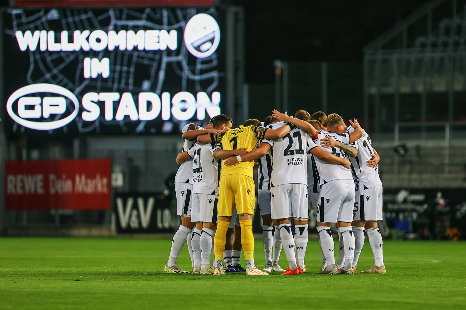  Der SV Sandhausen will gegen den Halleschen FC nachlegen. Bild: Lukas Adler.