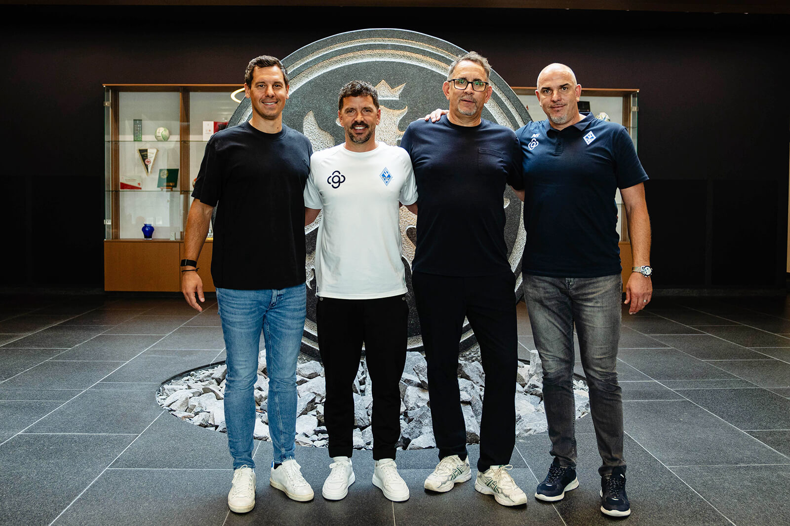 Nachwuchsabteilungen vom SV Waldhof und Eintracht Frankfurt gehen Kooperation ein