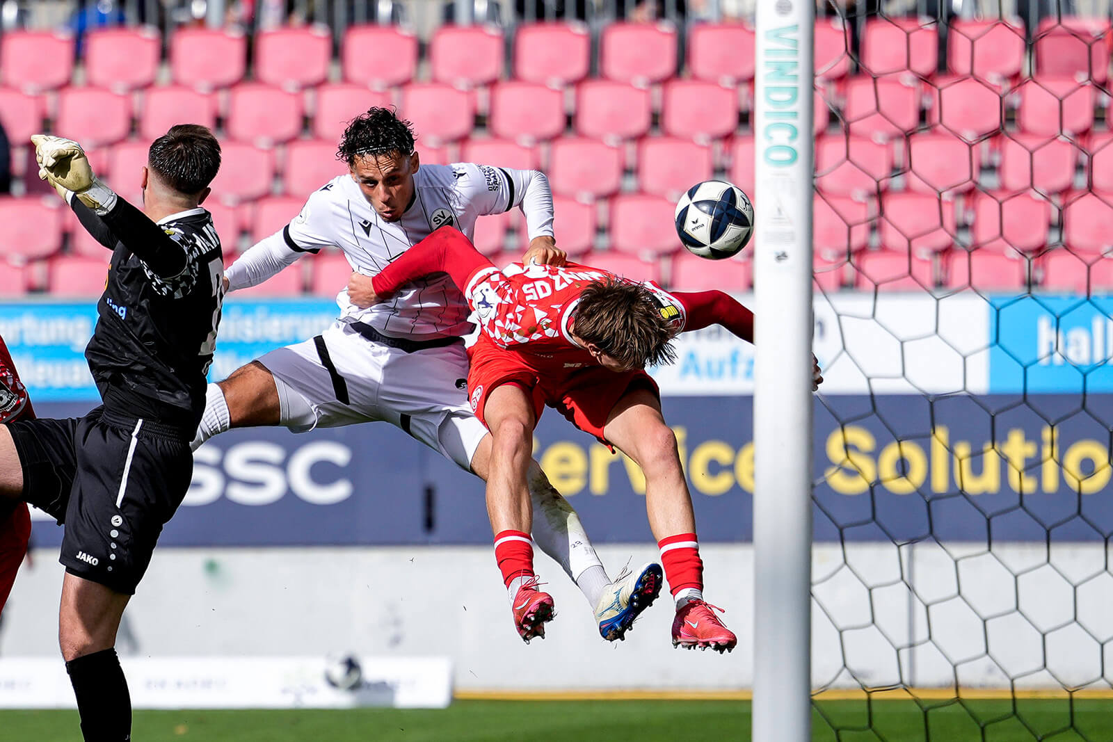 Olaf Janssen: “Ich erwarte viel Leidenschaft!“ – SV Sandhausen mit Heimspiel gegen Bayern Alzenau