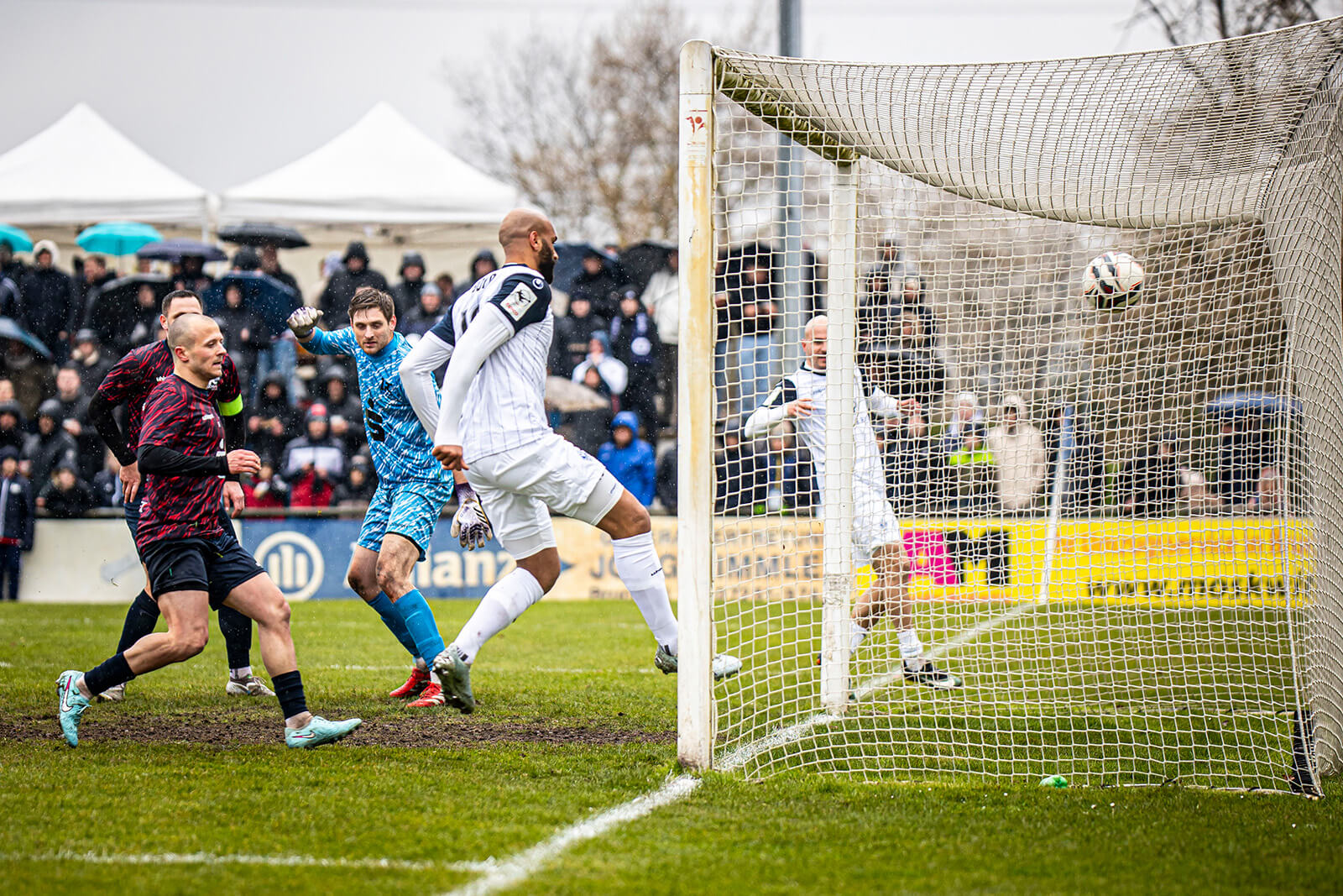 Pflichtaufgabe erfüllt: Der SV Waldhof siegt im Badischen Pokal mit 4:1 in Bruchsal