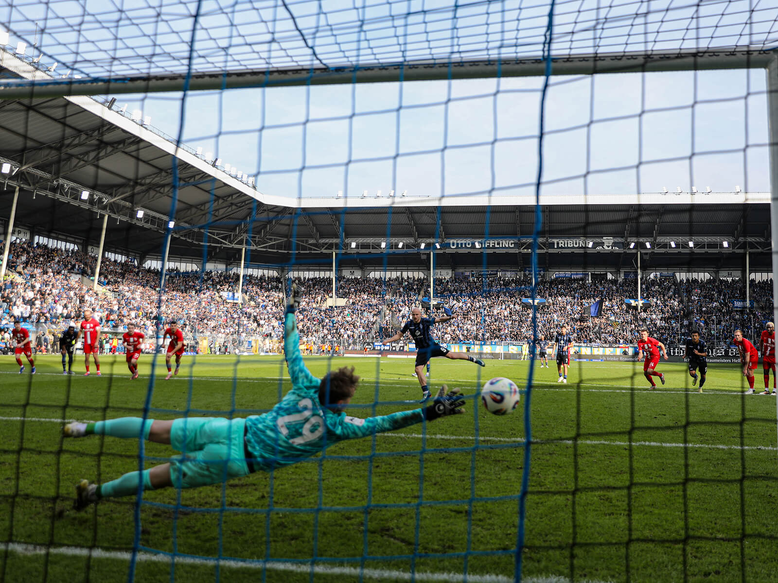 Der SV Waldhof zündet mit Verspätung – Hattrick durch Felix Lohkemper ++ 3:1 vs. TSV Havelse