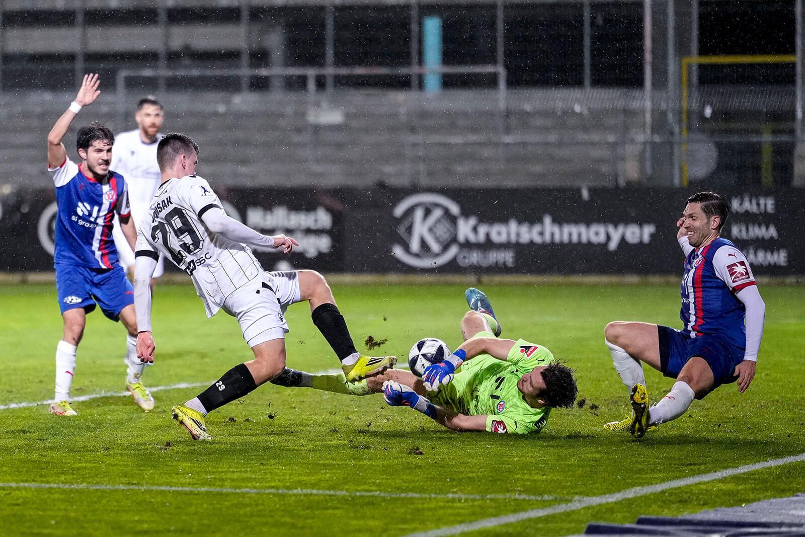 Zurück in den Ligaalltag ++ VfR Mannheim empfängt Normannia Gmünd