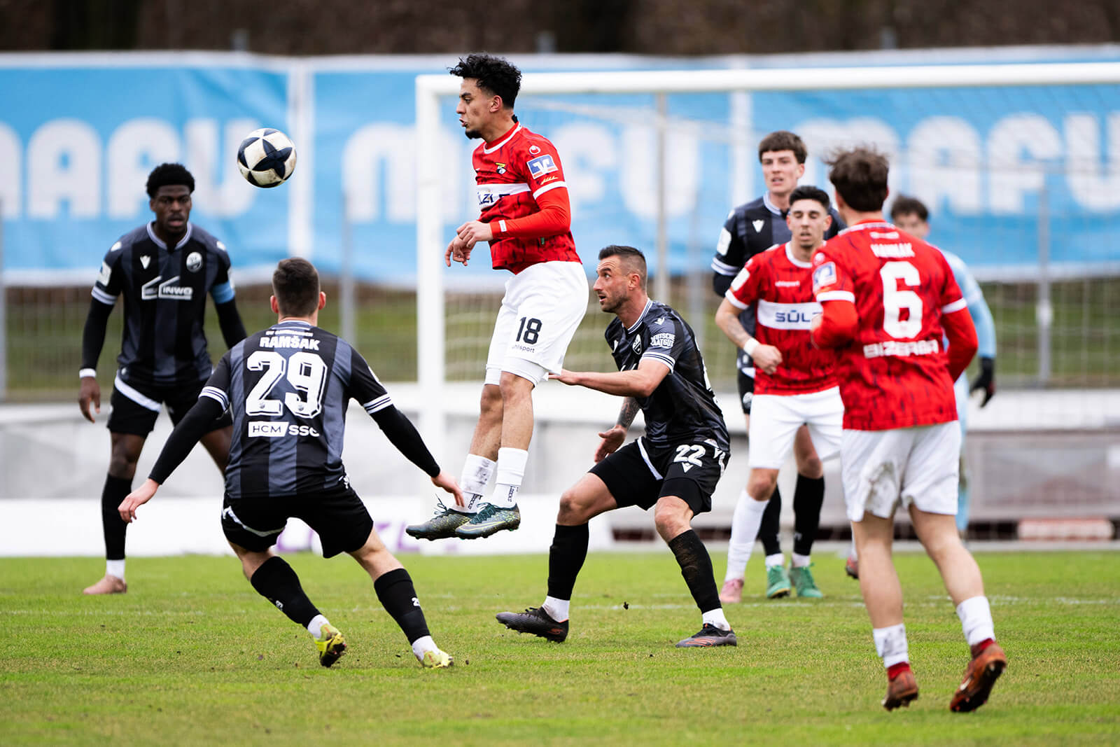 Später Krausse-Treffer entscheidet Partie in Balingen