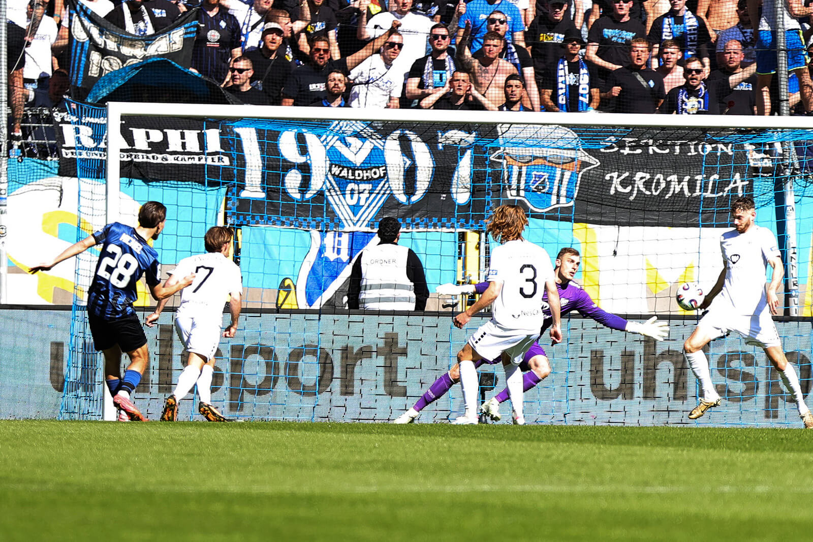 SV Waldhof: Enttäuschendes 2:2-Remnis gegen Absteiger Schweinfurt