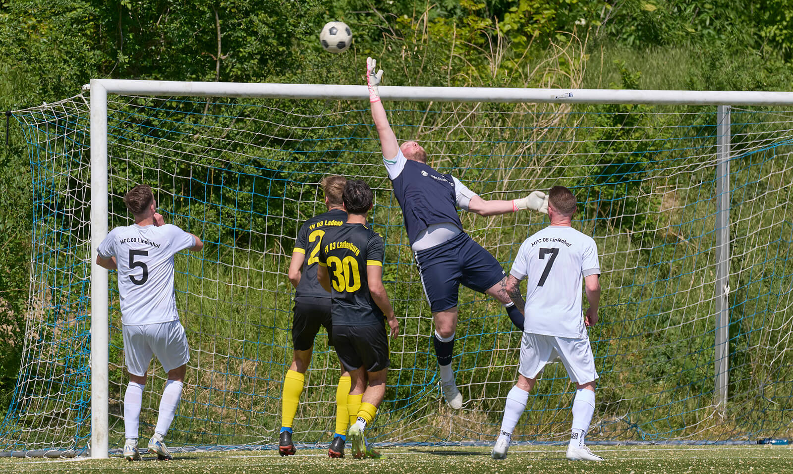 Zwischenbilanz in der Kreisliga Mannheim vor dem 4. Spieltag: 100 Tore nach drei Spieltagen – vorne geht schon die Post ab