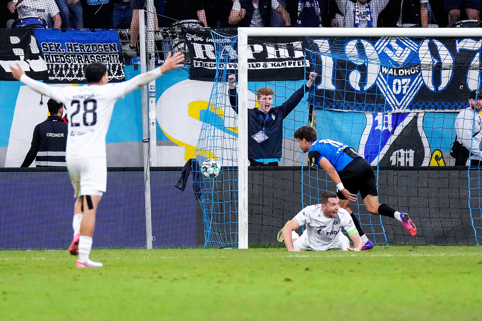 Große Erleichterung beim SV Waldhof: 2:0 Sieg gegen Preußen Münster
